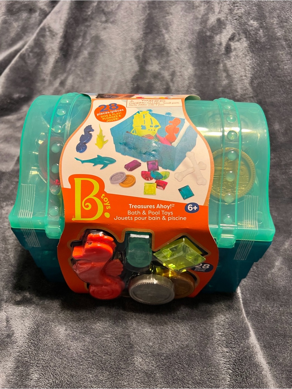 B Toys Treasures Ahoy! Bath & Pool Toy Chest Set 28 Pieces
